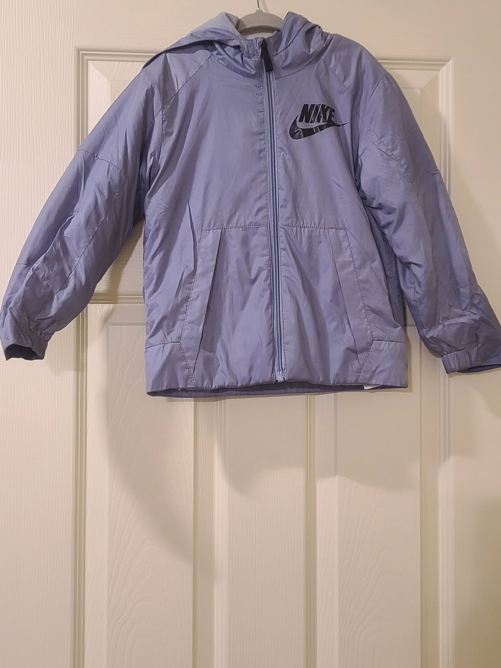 Nike Light Hooded Puffer Jacket